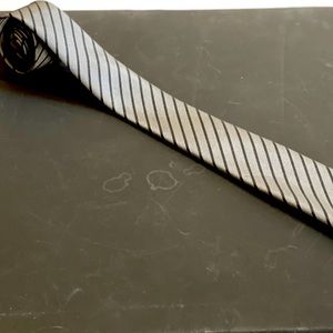 Gray with Black Stripes Lucent Tie